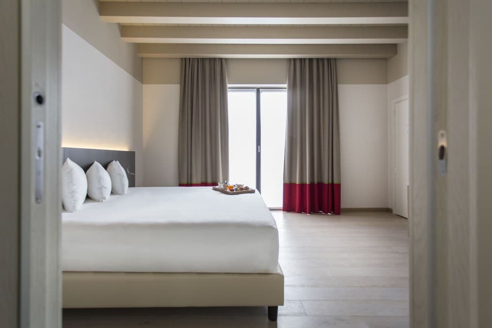 Savona 18 Suites