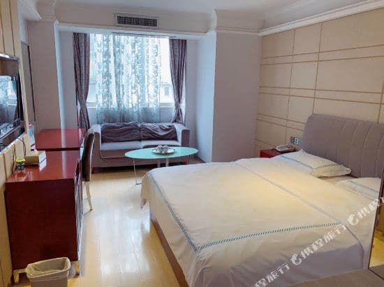 Gaoxun Hotel