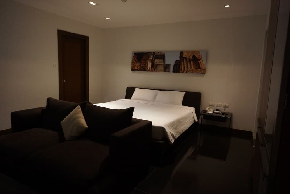 S33 Compact Sukhumvit Hotel