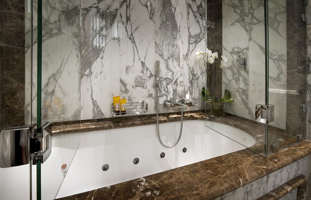 Be-One Art and Luxury Home