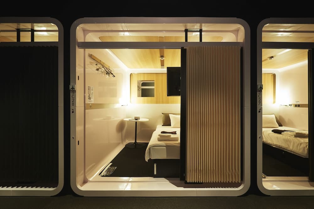 First Cabin Kyobashi