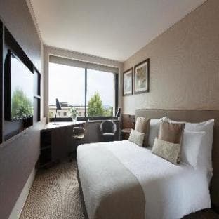 Crowne Plaza Geneva, an IHG Hotel