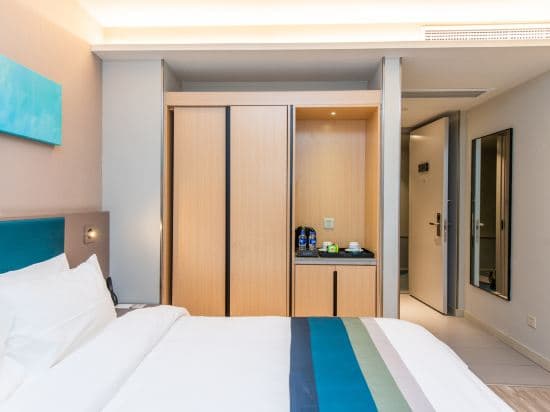 Homeinn Selected (Shanghai Xujiahui Damuqiao Road)