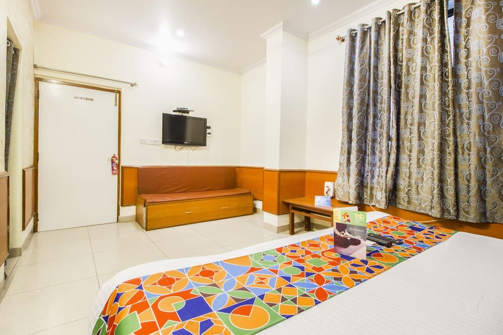Hotel Surya Mani