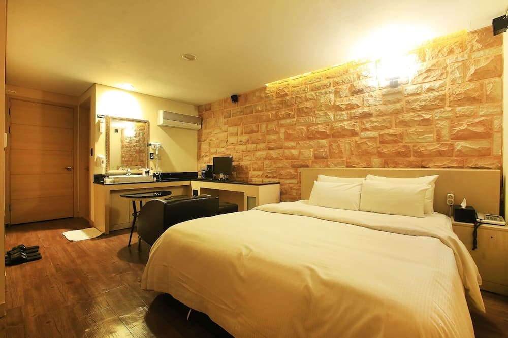 Hotel Tara