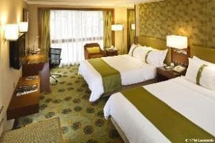 Holiday Inn Golden Mile