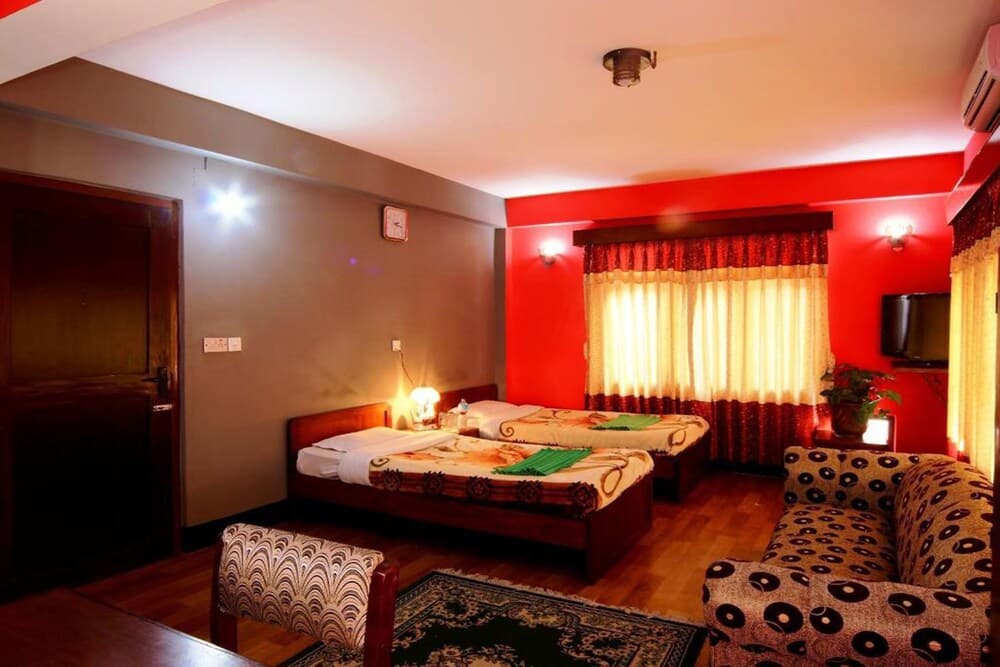 Hotel Mustang Holiday