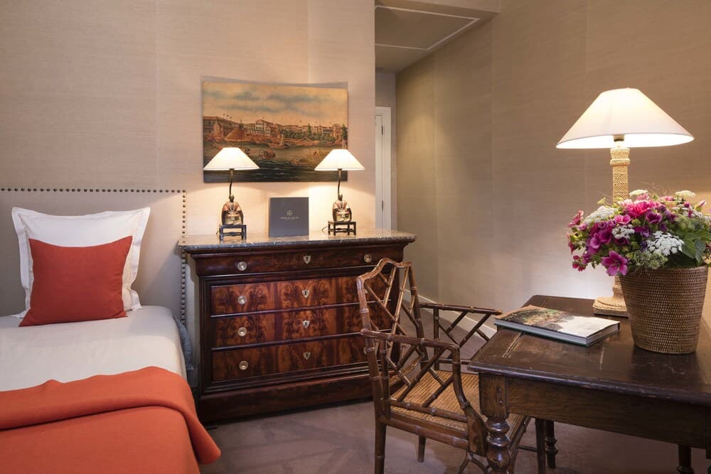 Hôtel du Danube Saint Germain