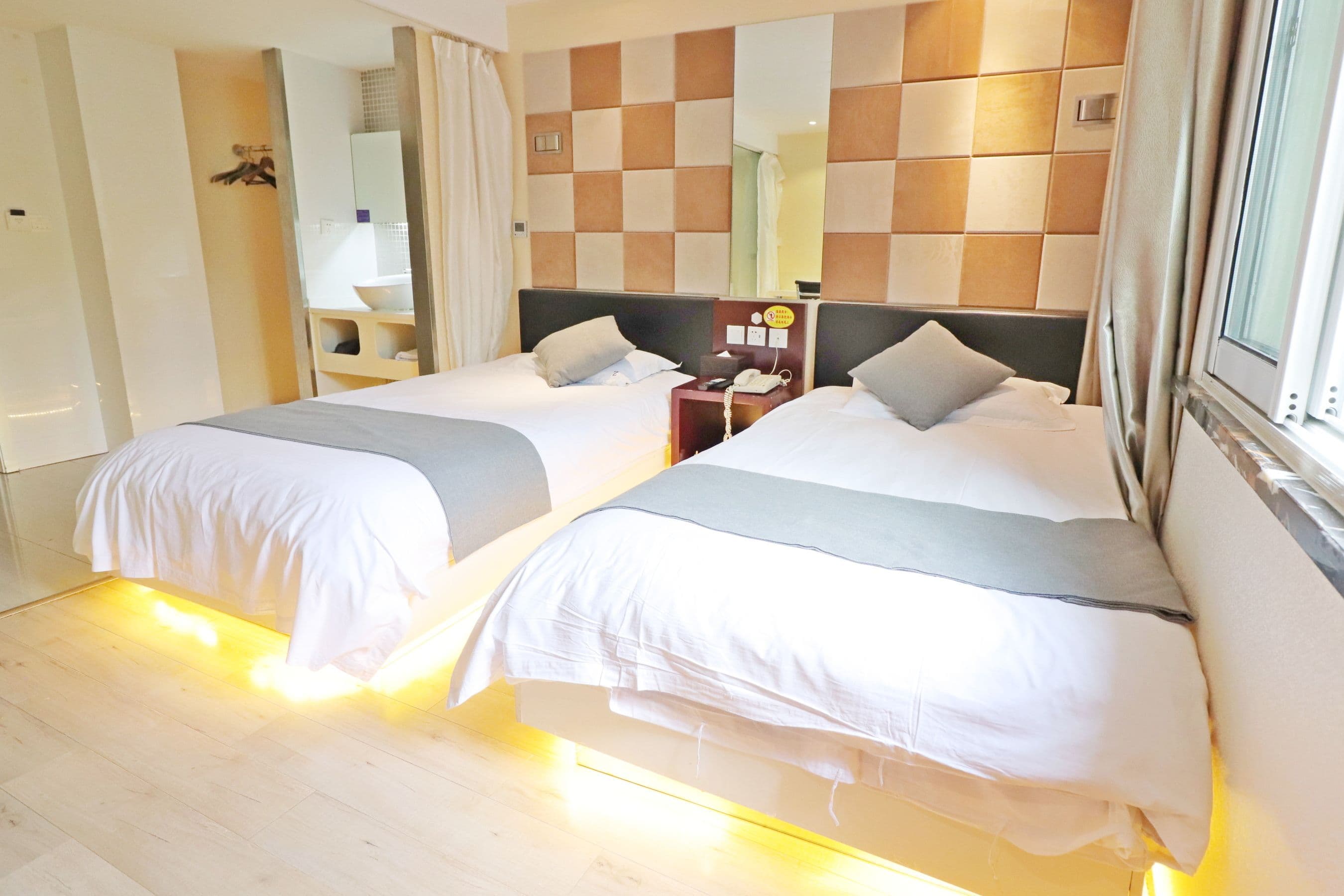 Jingke esports hotel (Shanghai City God Temple Branch)