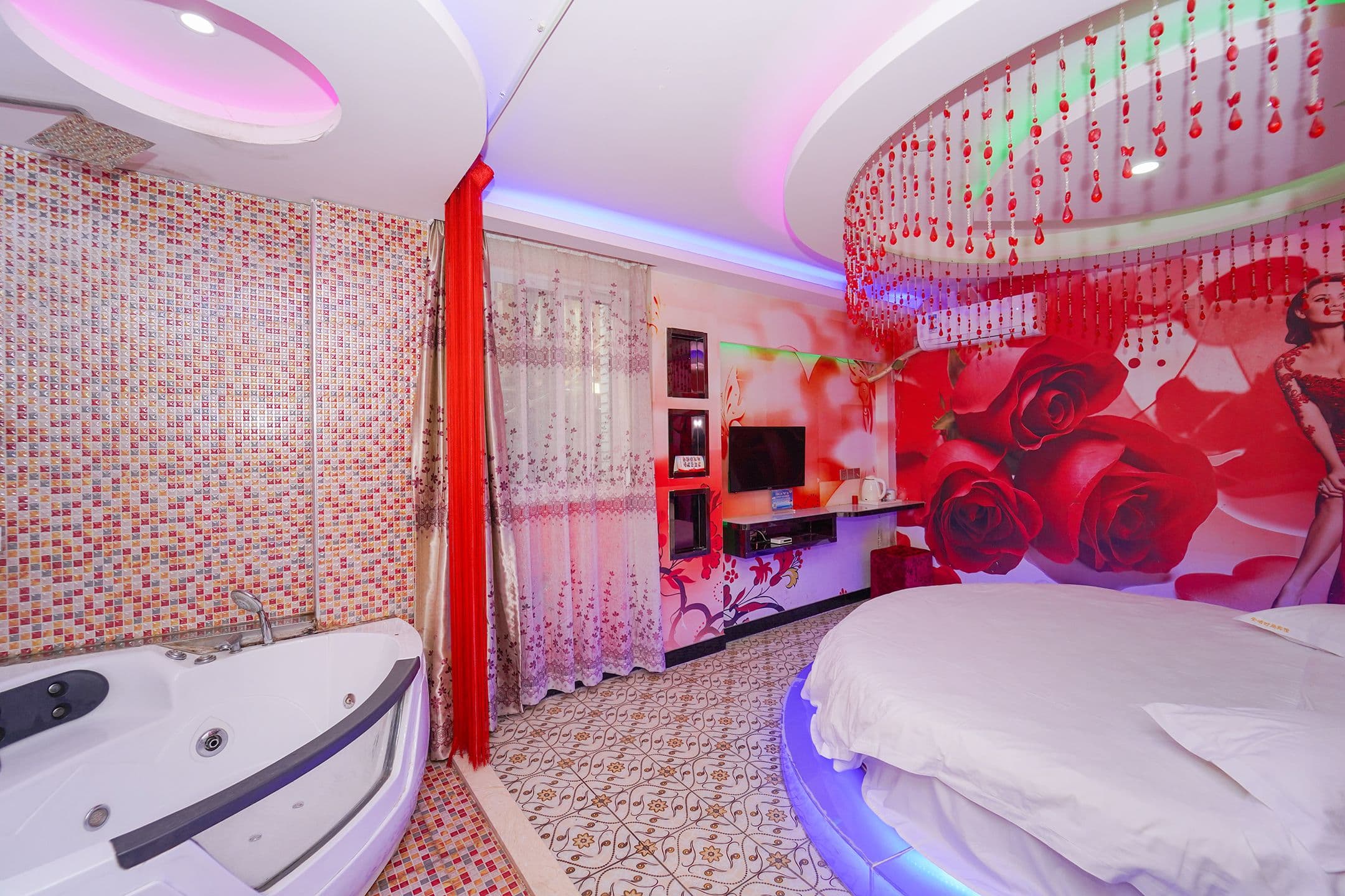 Yixin Hotel Chain ((Expogarden at Dezhou Road)