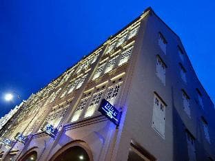 Bliss Hotel Singapore