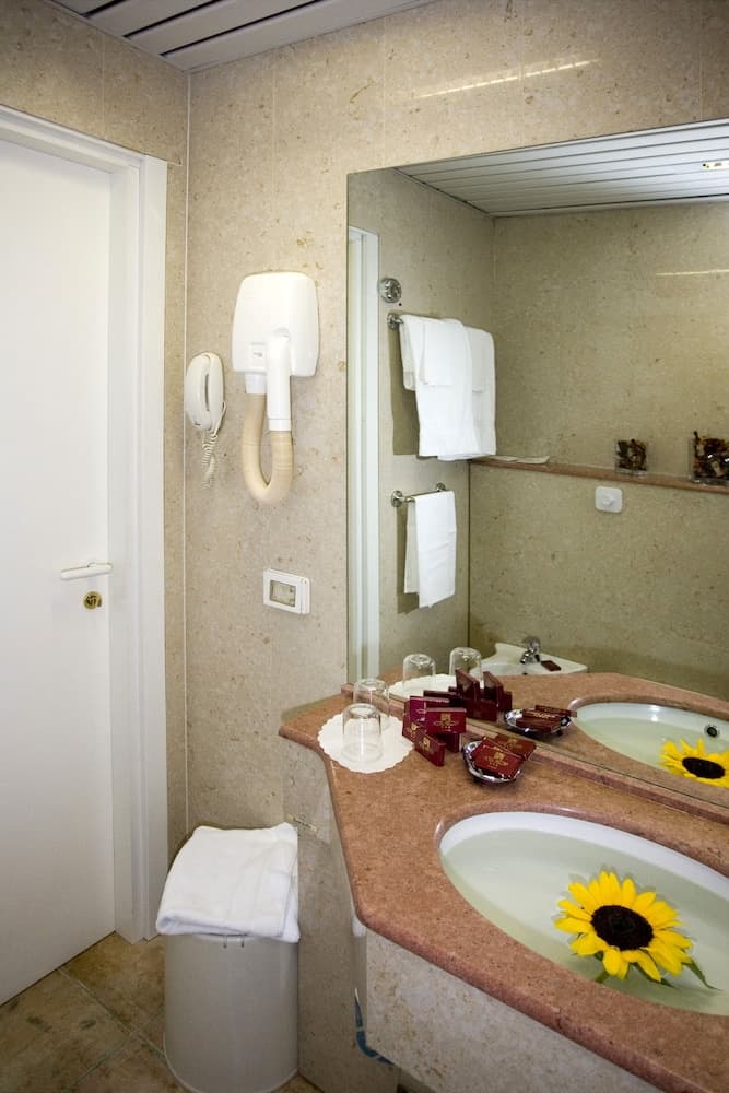 Hotel Astoria Sure Hotel Collection by Best Western