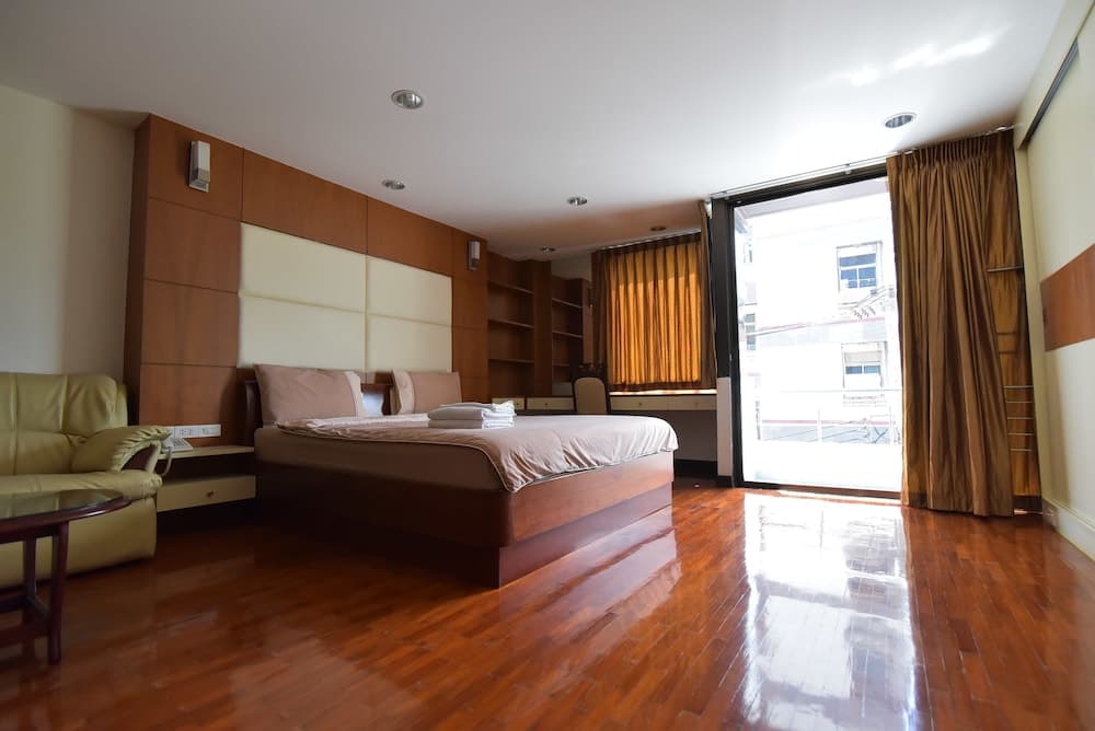Eight Ville Apartment