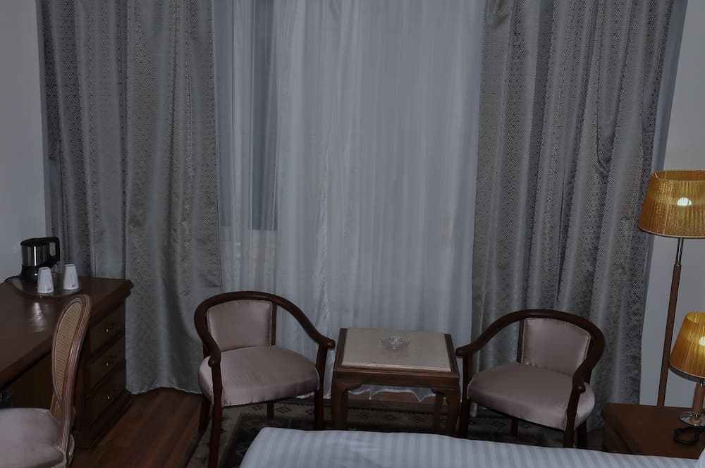 Cleopatra Hotel