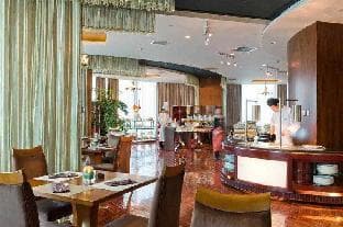 Pullman Shanghai Central
