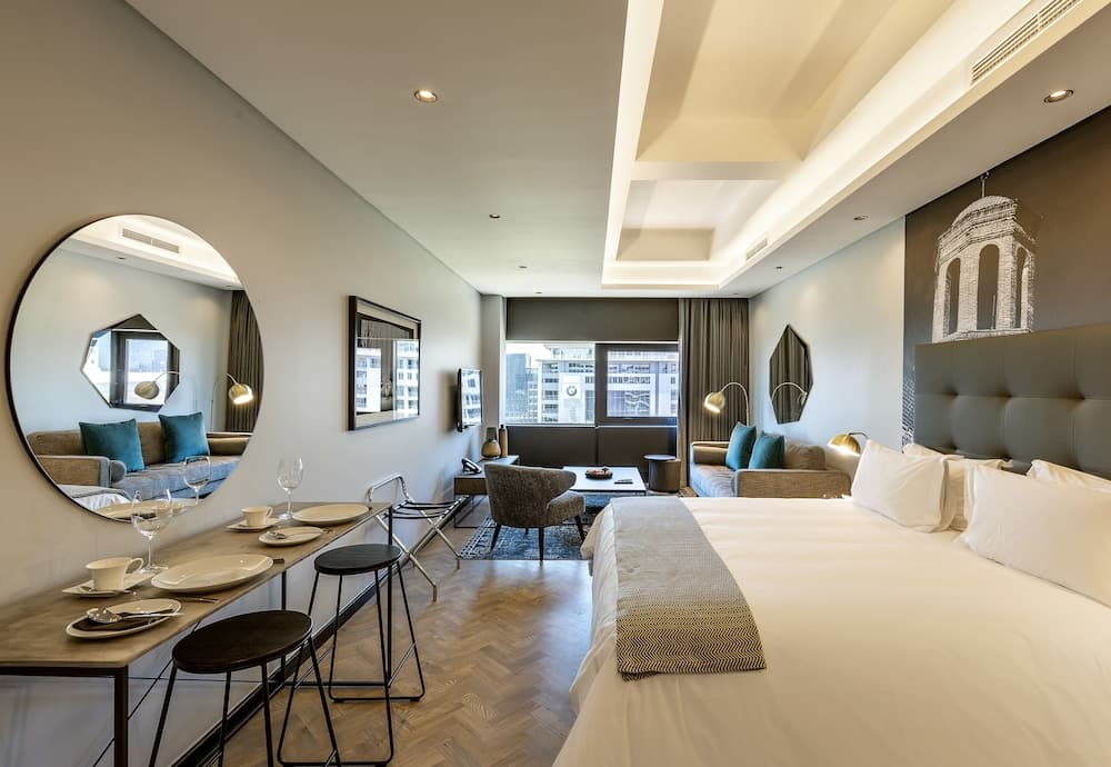 The Onyx Apartment Hotel by Newmark