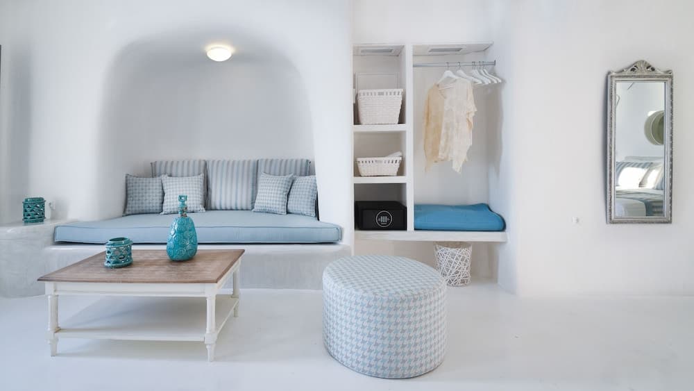 Maregio Suites