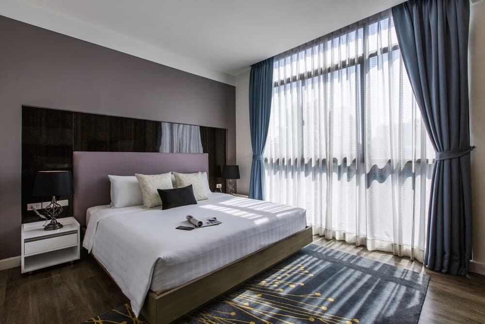 Metropolis Suites Bangkok, Tapestry Collection by Hilton