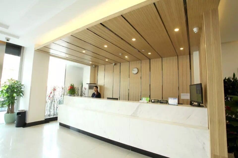 Hi Inn Shanghai Songjiang Wanda Plaza