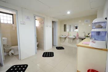 Submarine Guest House Central Market