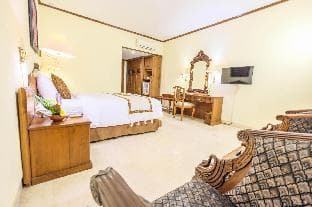 Puri Artha Hotel