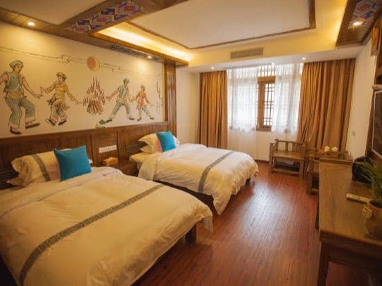 Longmen Yihao Inn