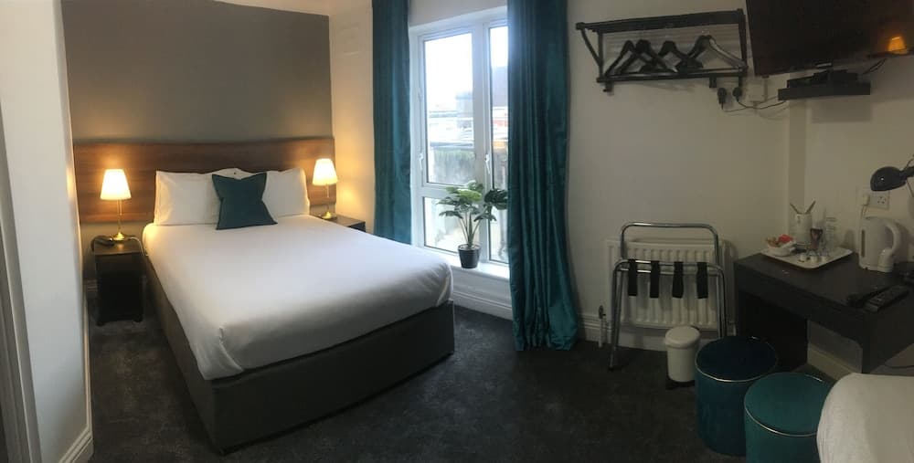 Abbey Hotel