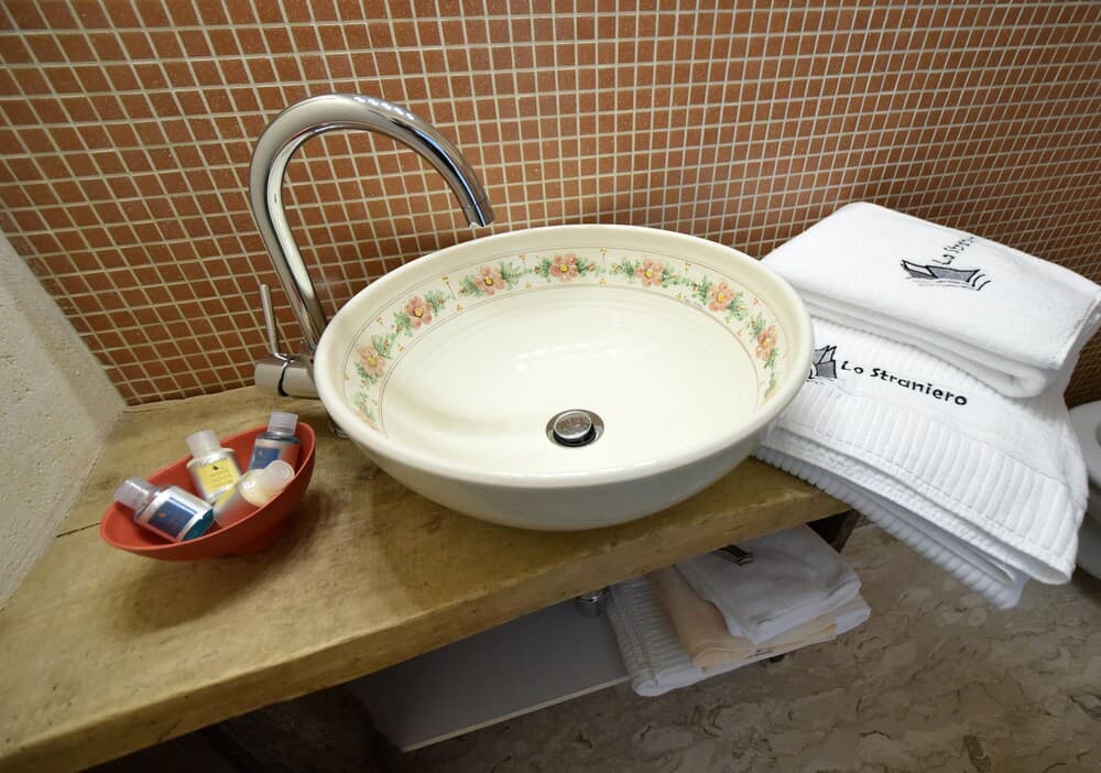 B&B "Lo Straniero"