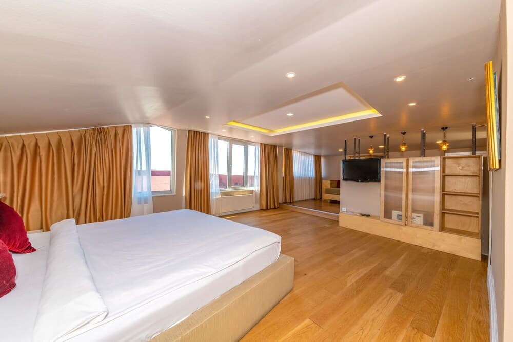 Hotel Next2