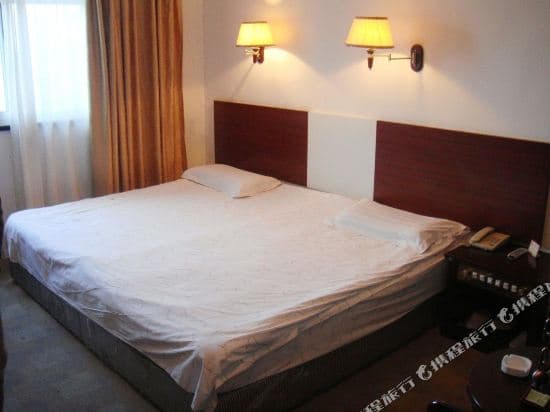 Shanghai Beicai Hotel