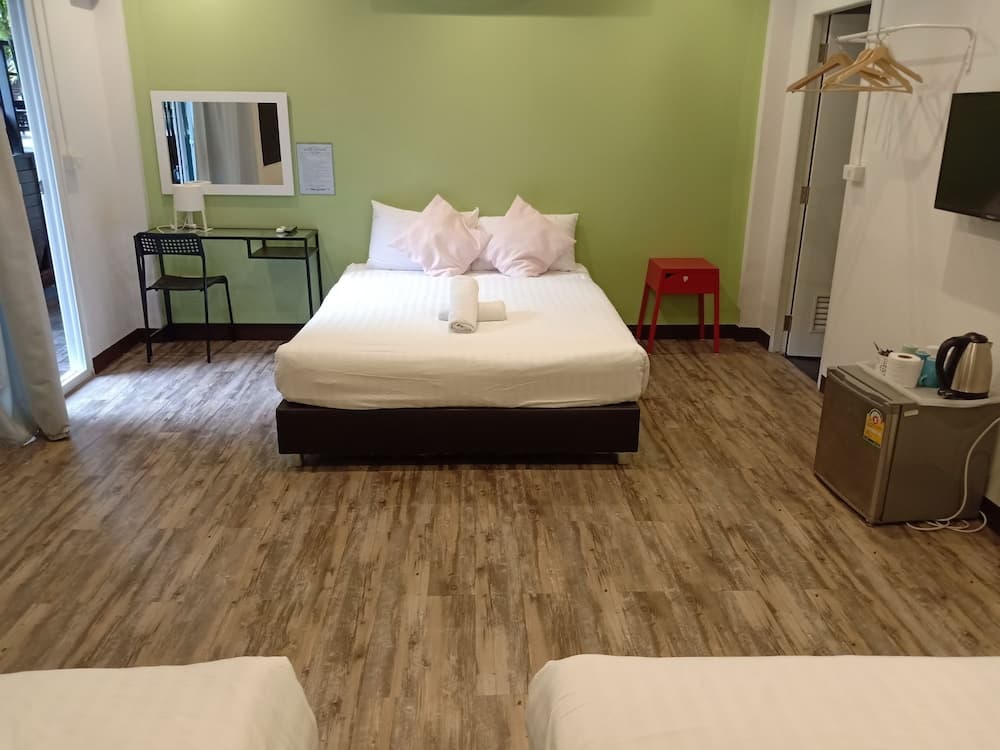 Resort M - MRT Huai Kwang