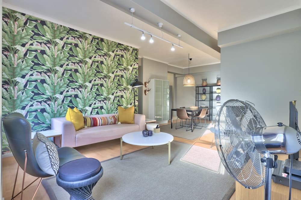 Avenue One Apartments
