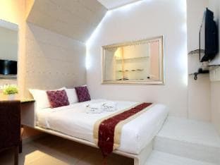 Fragrance Hotel - Viva