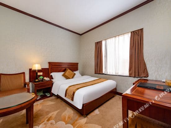 Oriental Silk Hotel