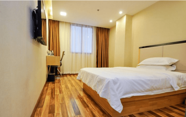 Super 8 Select  Hotel (Guangzhou Jiangnanxi Metro Station)