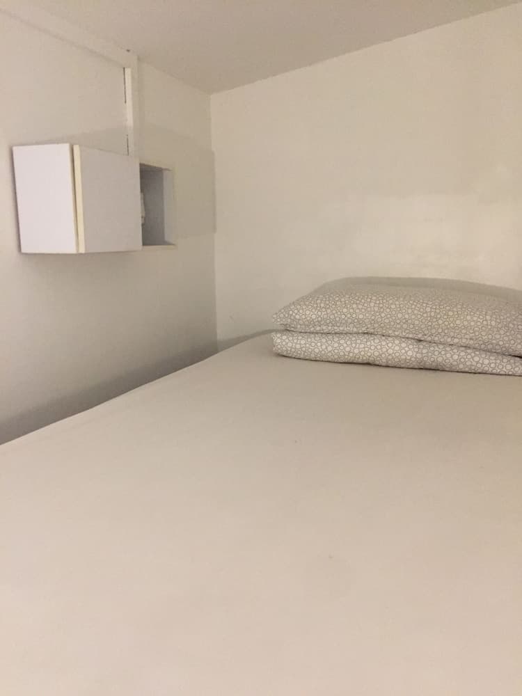 Royal Hostel