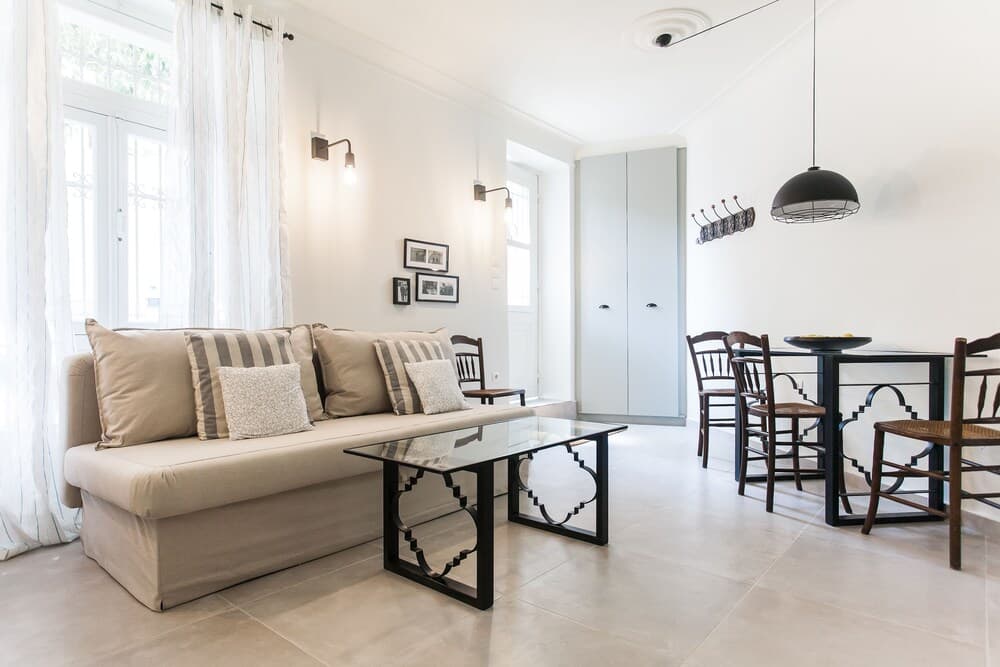 1930's Athenian House