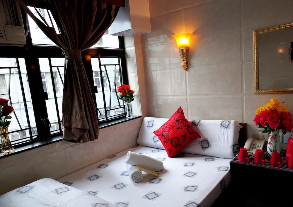 Days Hotel HK - Hostel