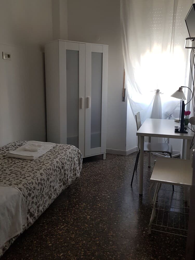 La Cornice Guest House
