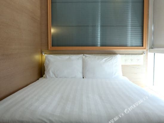 Bluejay Residences