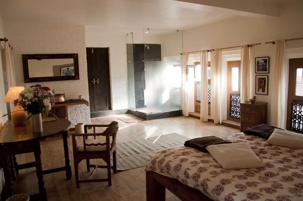 3 Rooms by Pauline