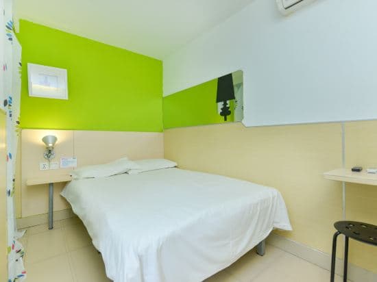 100 Inn (Shanghai South Bund)