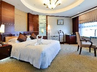 Luxemon Hotel (Pudong Shanghai)