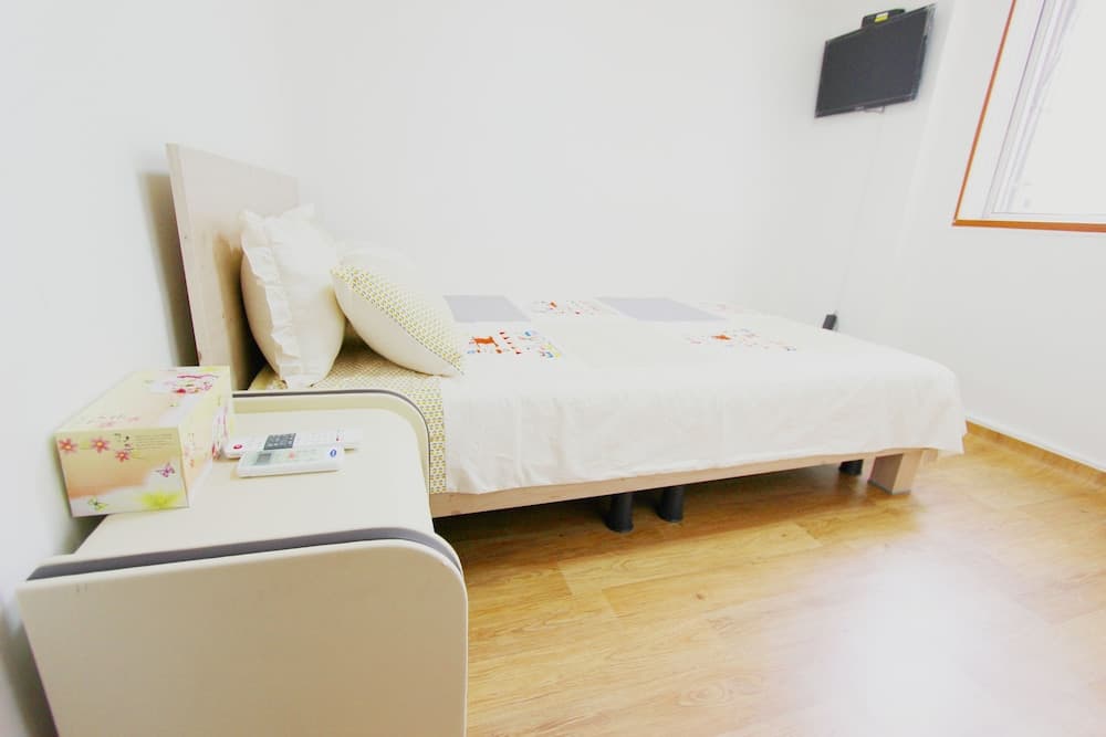 Seoul Tower Family Guesthouse