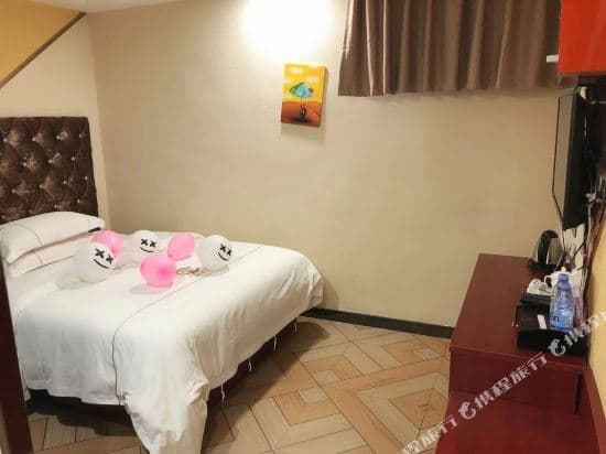 Cheng'ai Theme Boutique Hotel (Beijing Road Metro Station)