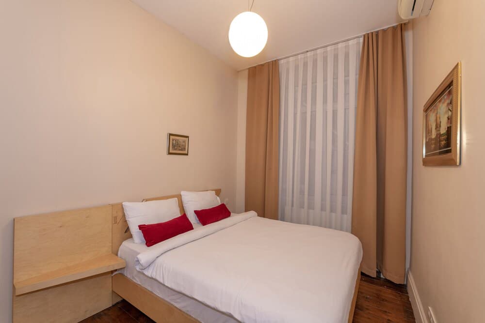 Hotel Next2