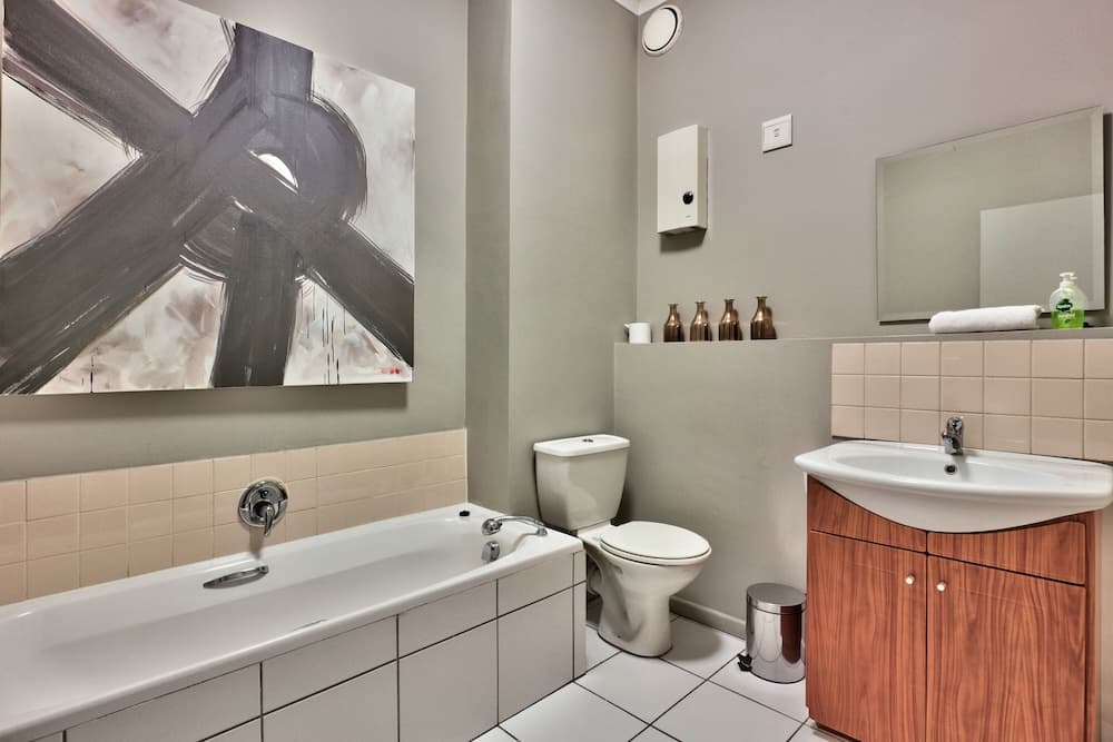 Avenue One Apartments