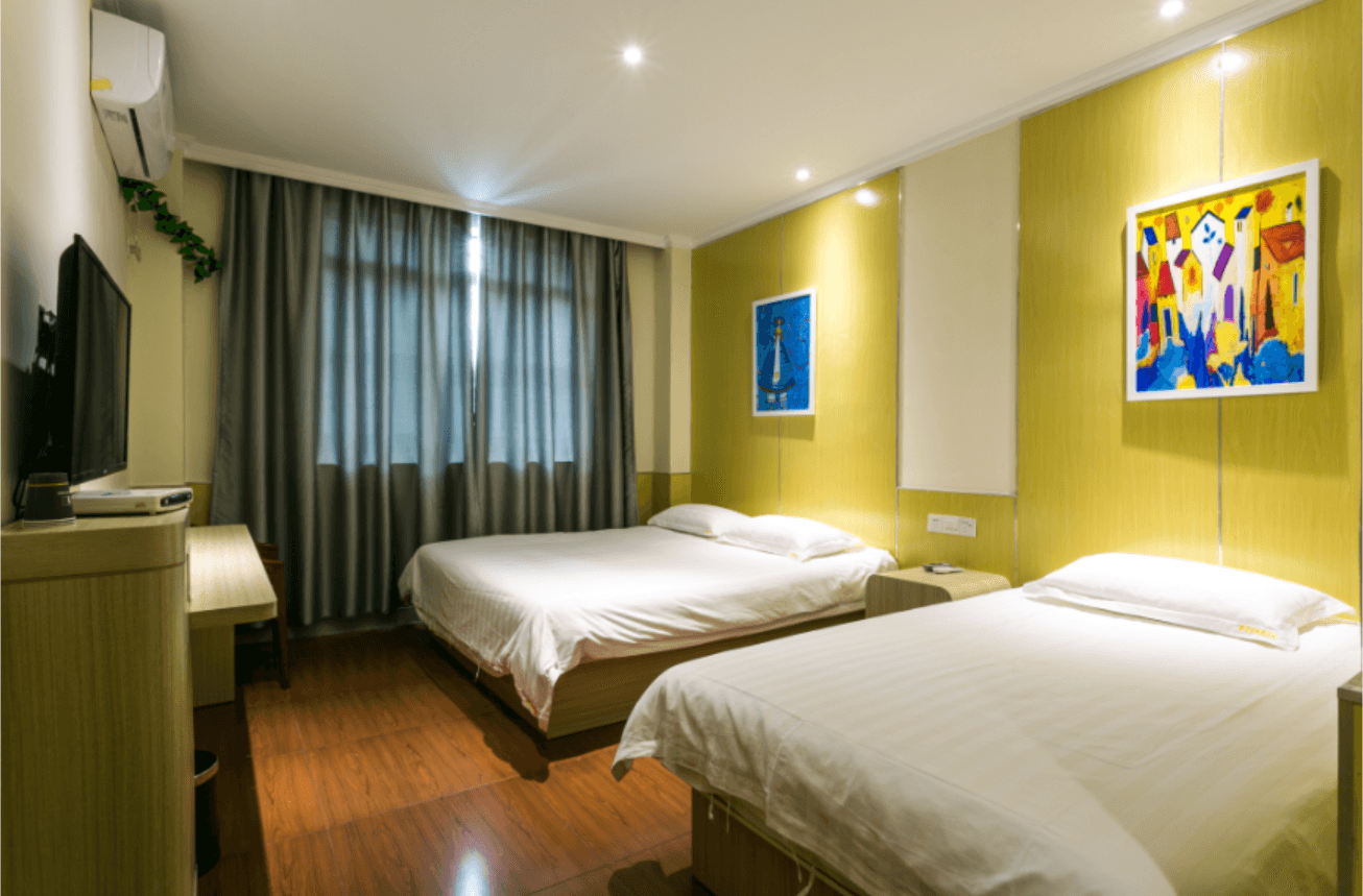100 Inn Liangpin Hotel (Shanghai Railway Station Zhongshan North Road Subway Station)