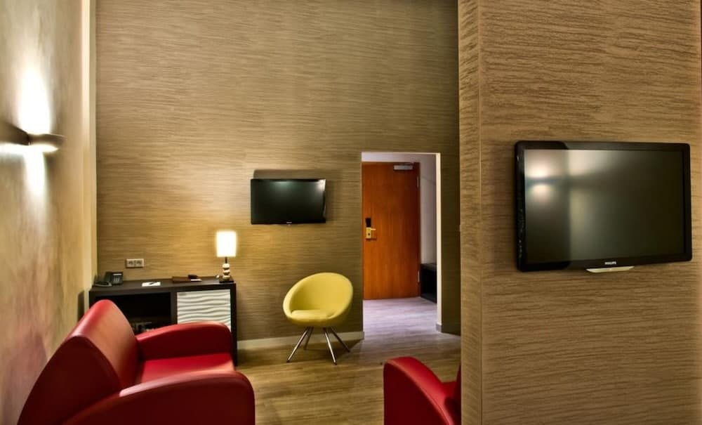 Artim Hotel