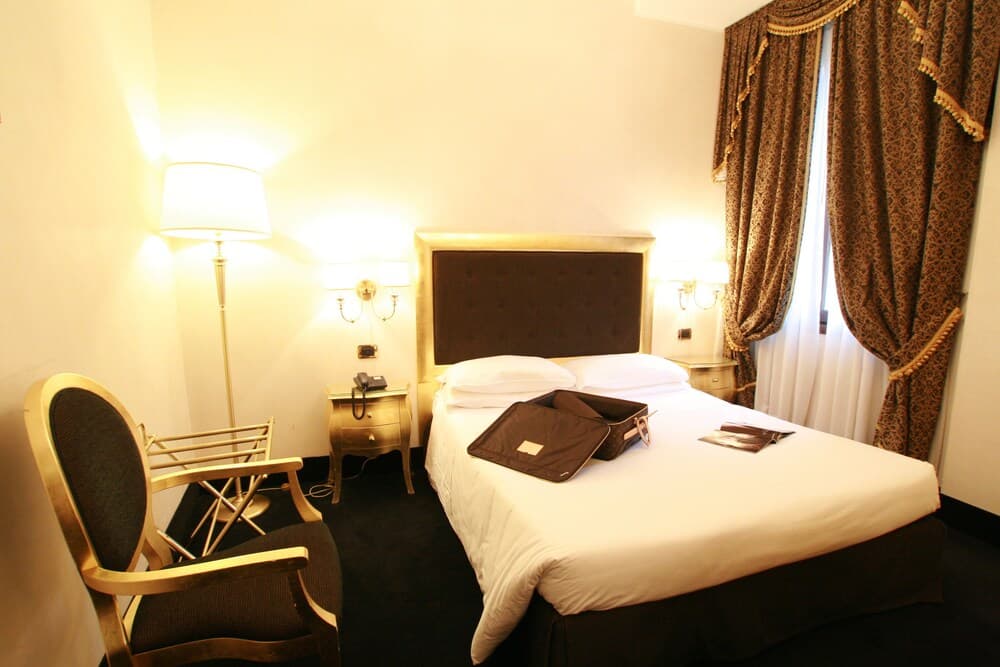 Hotel Al Ponte Dei Sospiri